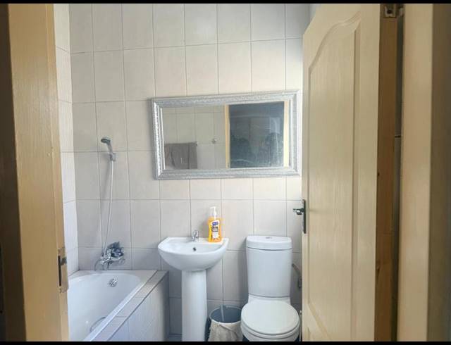 2 BEDROOM TOWNHOUSE FOR SALE IN ELSPARK
